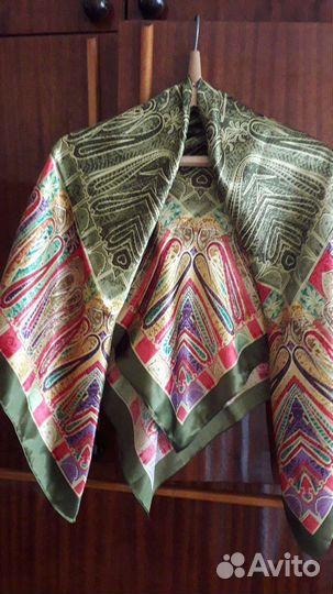 Шелковый платок