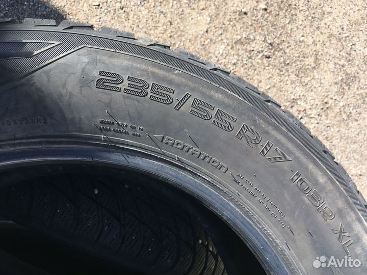 Nokian Tyres Hakkapeliitta R2 235/55 R17