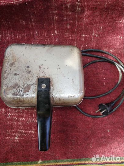 Вафельница