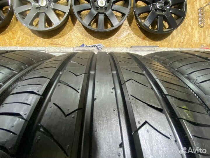 Toyo SD-7 235/40 R18