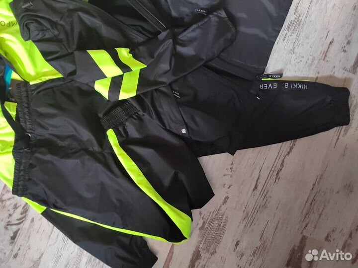 Спортивный костюм на мальчика 146