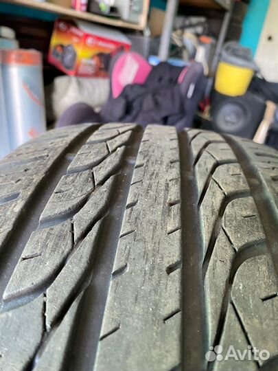 Performer CXV Sport 235/55 R18
