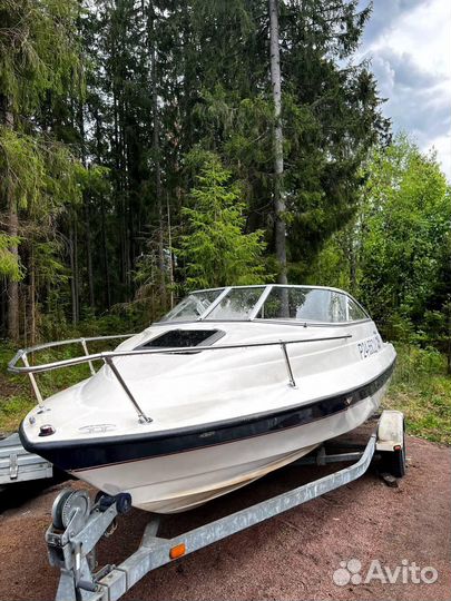 Катер Bayliner 192 Cuddy
