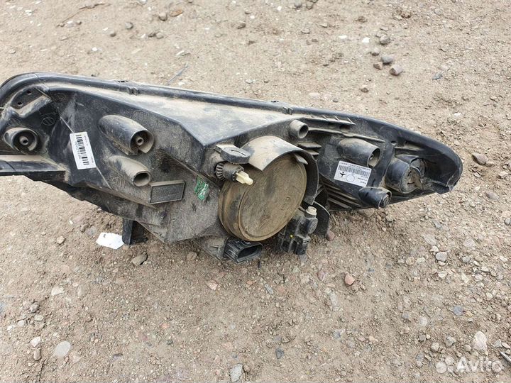 Фара правая Ford Ecosport Экоспорт