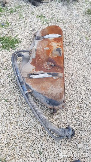 Бензобак на daewoo nexia