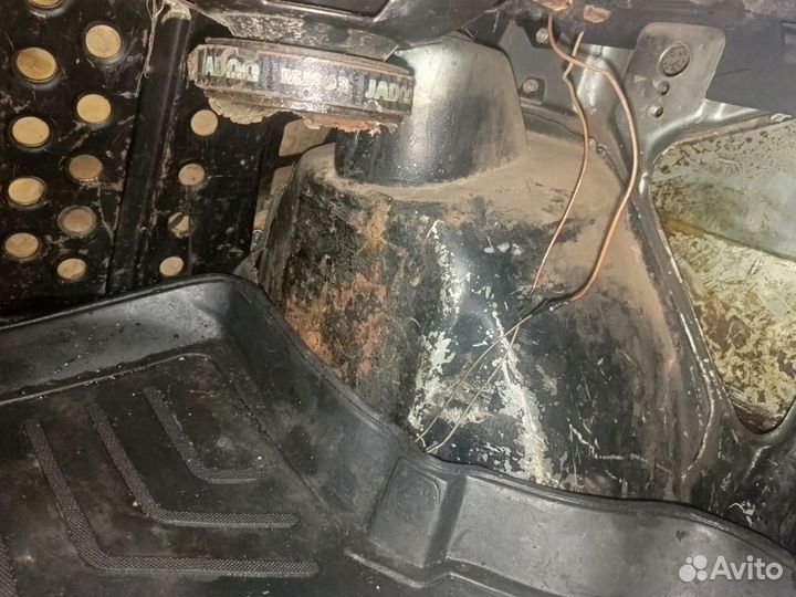 ВАЗ 2109 1.3 МТ, 1995, 120 000 км