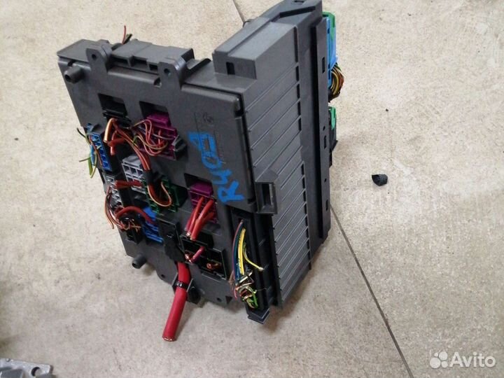 Блок предохранителей на BMW X1 E84