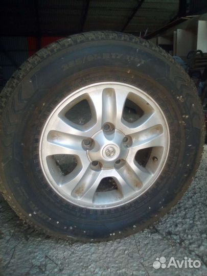 Nokian Tyres Hakkapeliitta 5 285/65 R17 116T