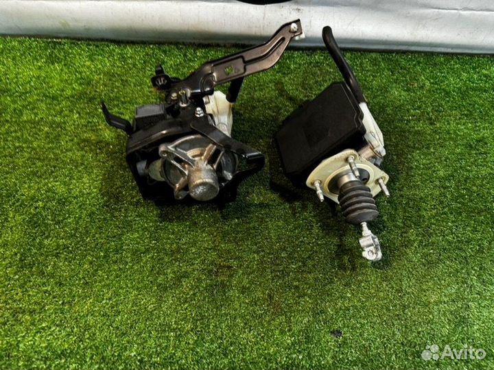 Главный тормозной цилиндр (с бустером) Honda Cr-V