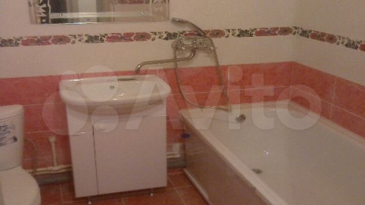 1-к. квартира, 35 м², 1/3 эт.