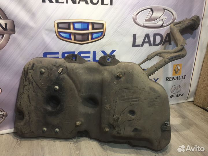 Топливный бак Бензобак Renault duster