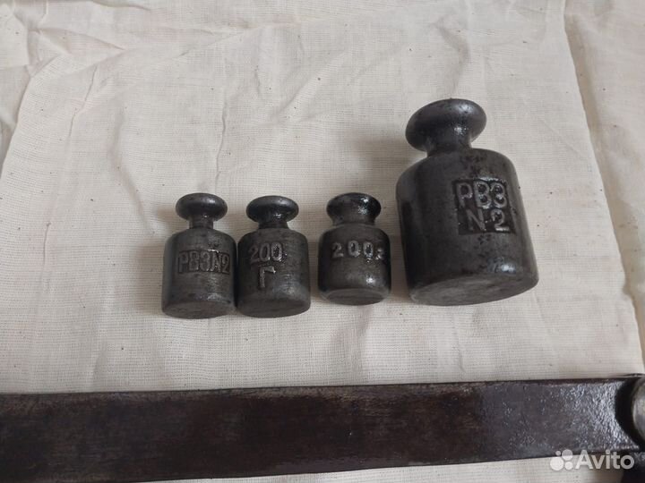 Весы старинные