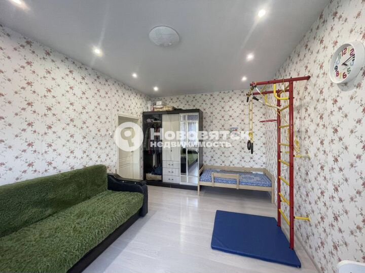 3-к. квартира, 80 м², 2/2 эт.