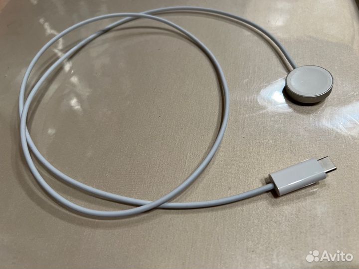 Магнитное зарядное устройство для Apple Watch