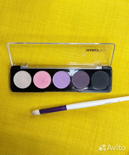 Тени для век