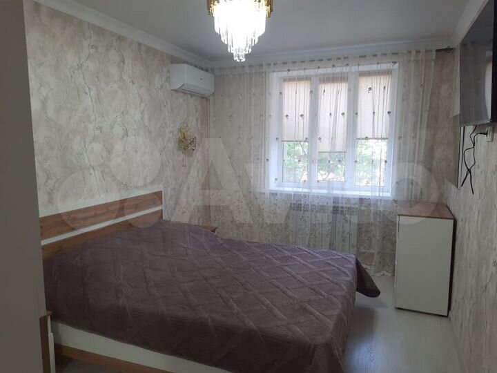 2-к. квартира, 40 м², 1/5 эт.