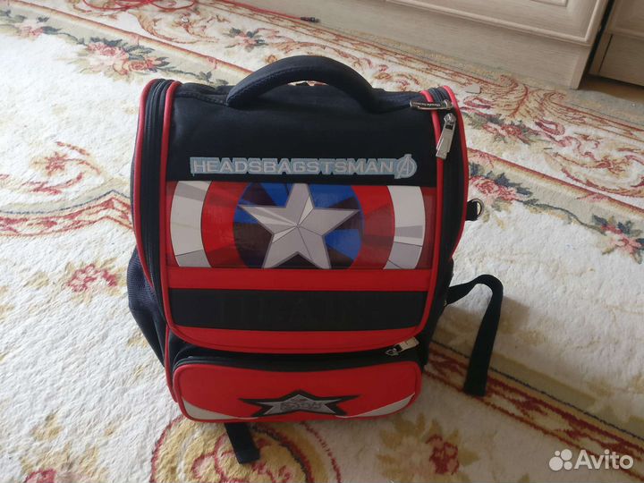 Школьный рюкзак