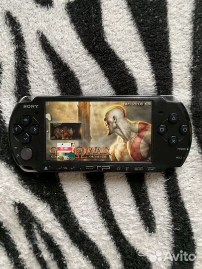 Sony PSP 3008 прошитая (16 GB)