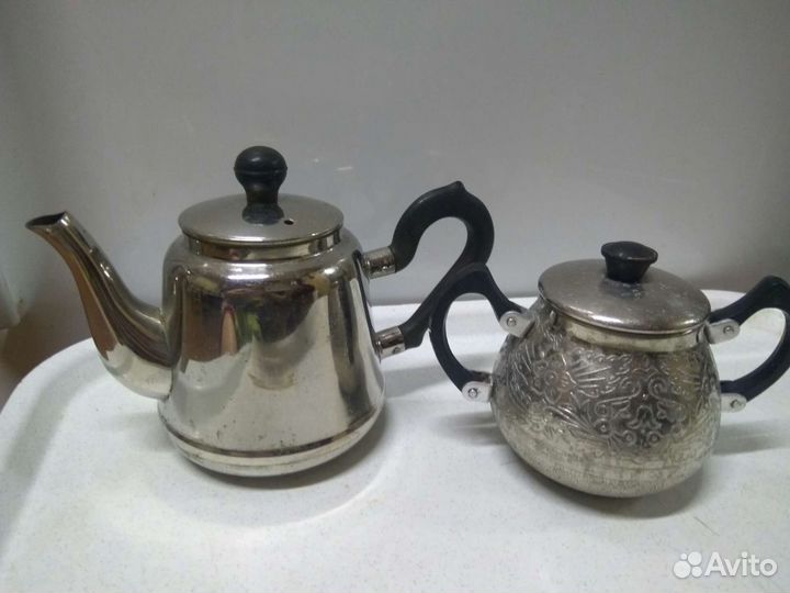 Чайники, сахарницы