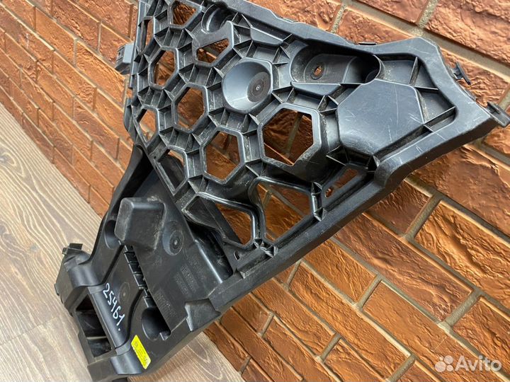 Кронштейн заднего бампера левый Bmw X6 G06 M-Pack