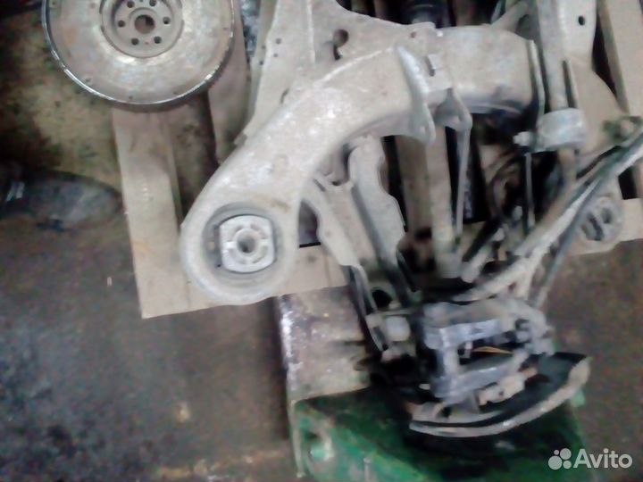 Подрамник Mercedes w220