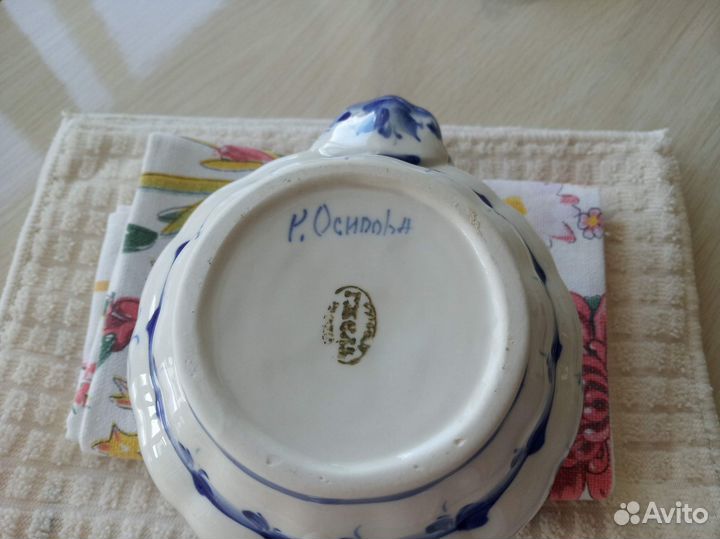 Чайник Гжель