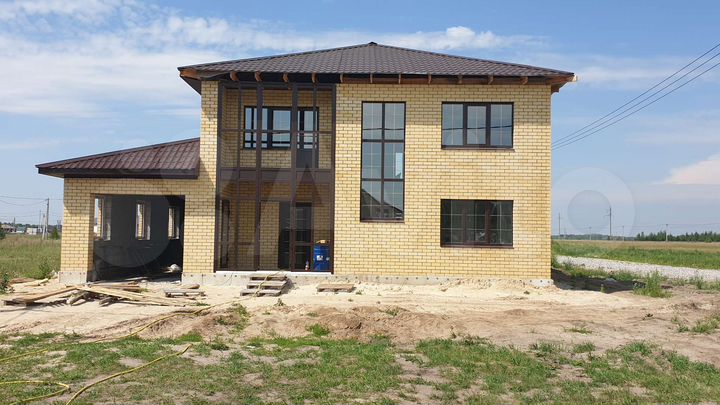 Дом 210 м² на участке 8 сот.