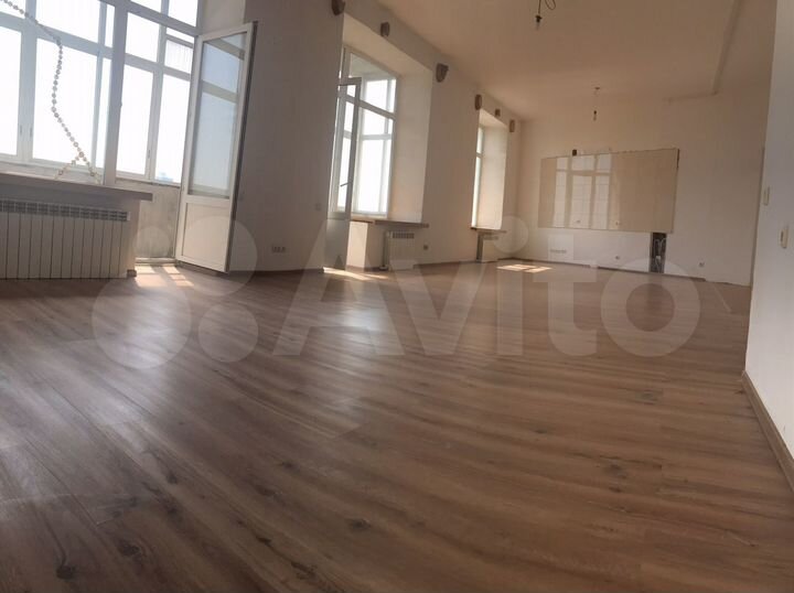 2-к. квартира, 71,6 м², 18/18 эт.