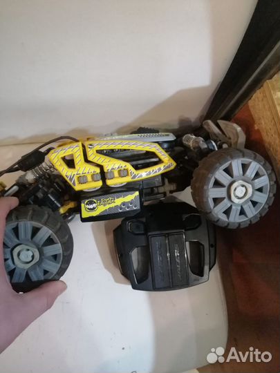 Машина на радиоуправлении для дрифта