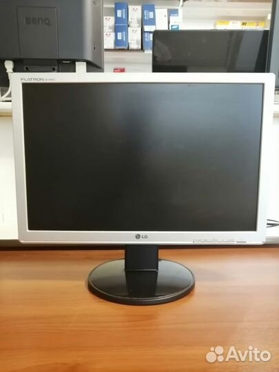 Мониторы для компьютера ЖК LCD