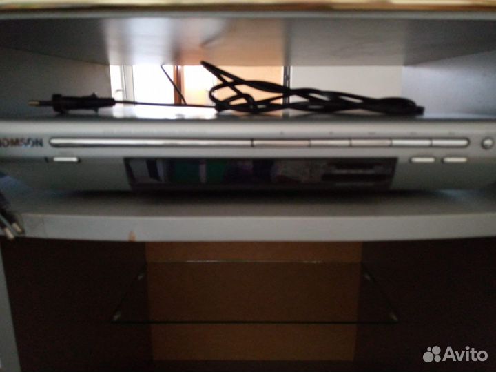 Вся техника вместе с тумбой