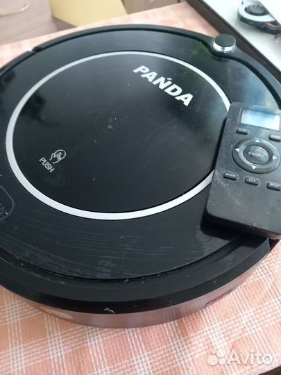Робот пылесос panda