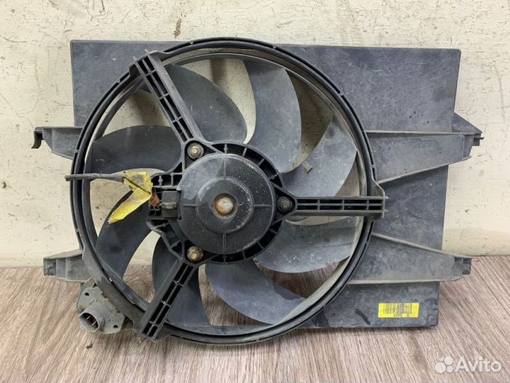 Вентилятор радиатора Ford Fiesta 2005