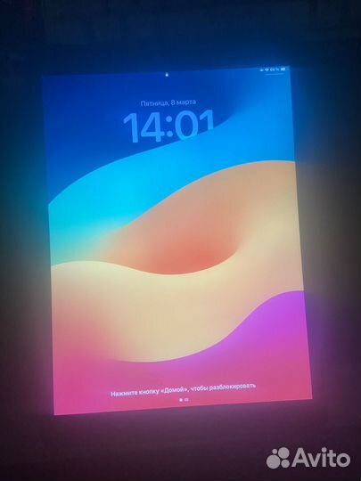 Продам iPad pro 2017 года