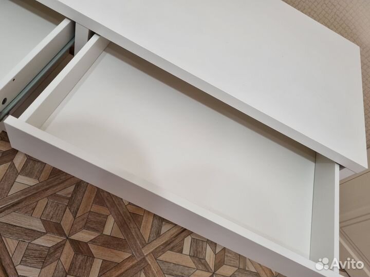 Письменный стол IKEA micke