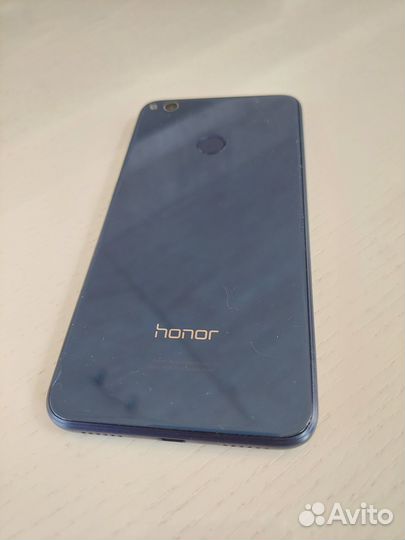 HONOR 8 Lite, 4/32 ГБ