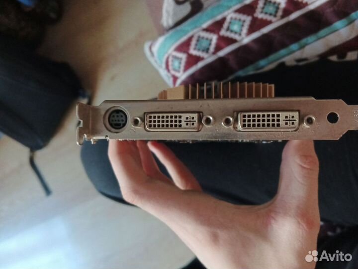 Видеокарта Foxconn 8600GT-256