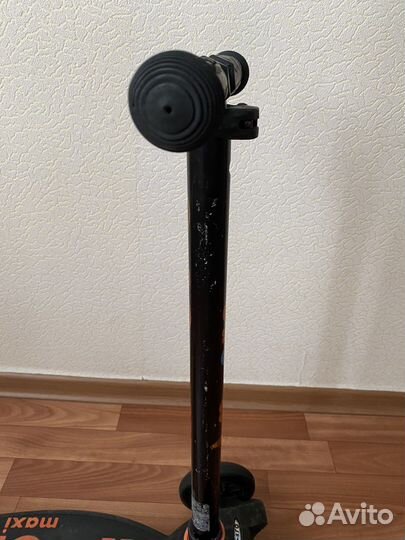 Самокат Maxi micro deluxe