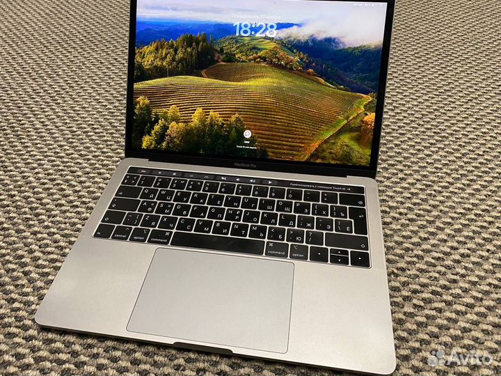 Macbook pro 13 2019 16gb 256 Touch Bar i5 2,4 GHz