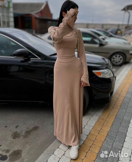 Вечернее платье в пол