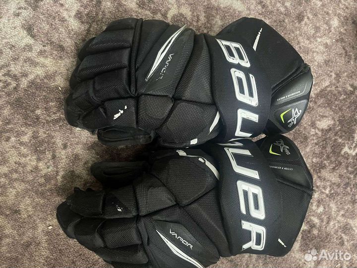 Перчатки хоккейные размер 14 bauer