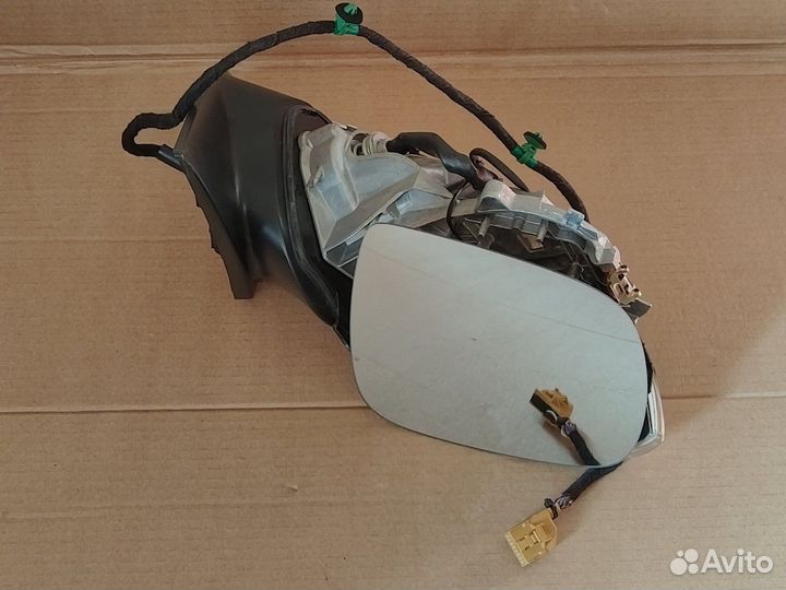 Зеркала Volkswagen Touareg 3 - 15 контактов