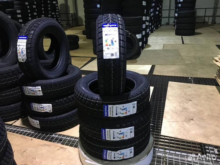 Windforce Snowblazer 205/60 R16 92H
