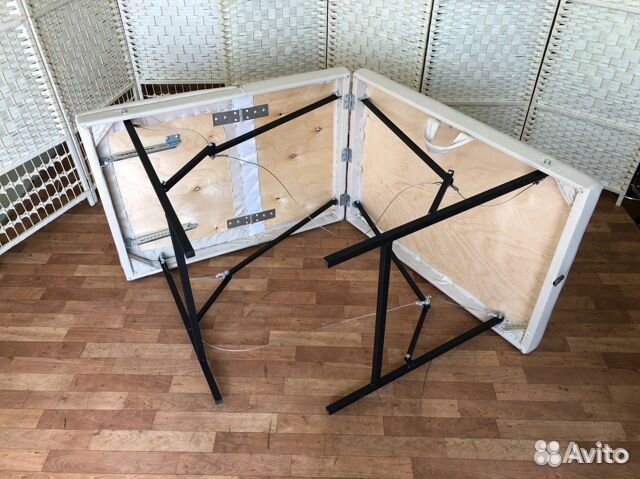 Массажный стол, кушетка трехсекционная