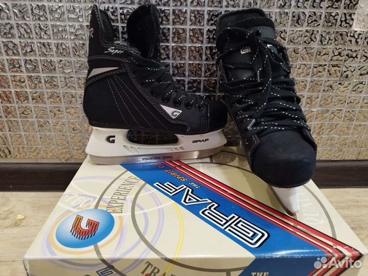 Коньки хоккейные