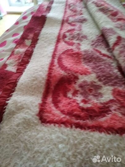 Одеяло из верблюжьей шерсти