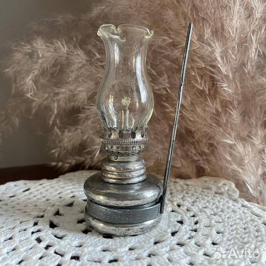 Керосиновая лампа оловянная