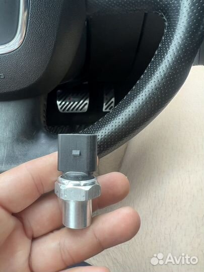Датчик давление хлодагента Audi 4H0 959 126C