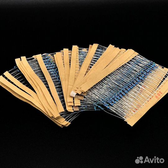 Набор электронных компонентов