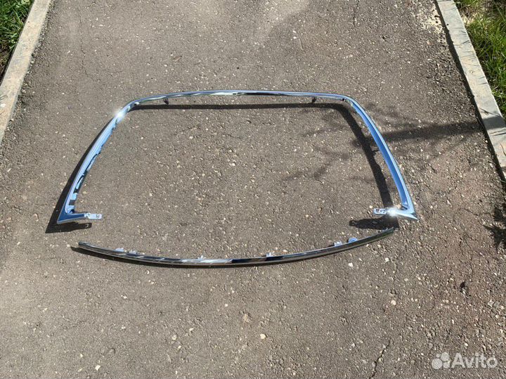 Молдинг Mitsubishi Outlander XL (2010-2013)